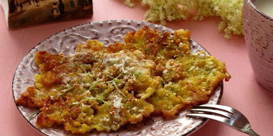 Косматице оладьи из цветов черной бузины