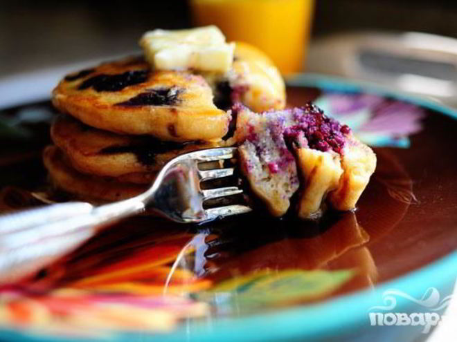 Рецепт лимонно-черничных оладьи