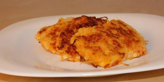 Морковно-яблочные оладьи