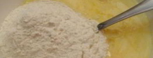 оладушки на простокваше. Шаг 2