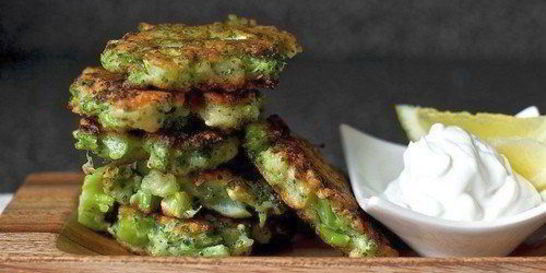 Оладьи из брокколи с сыром