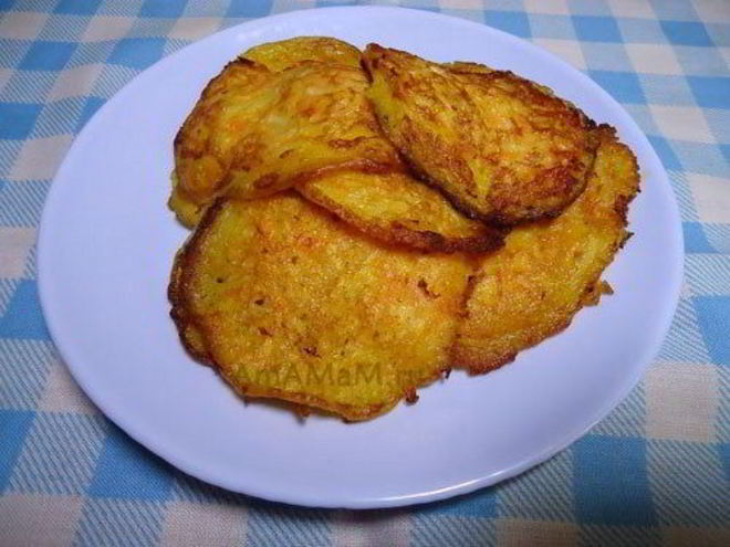 Рецепт оладий из кабачков с обжаренной морковью