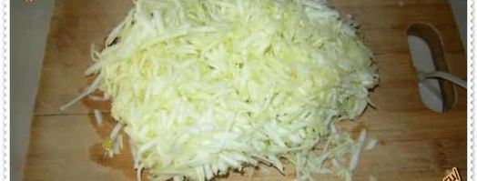 оладьи кабачковые под сырным соусом. Шаг 21