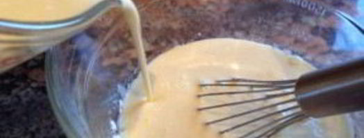 оладьи на сметане пышные. Шаг 3