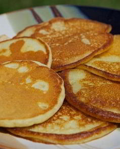 Оладьи на воде с яйцами