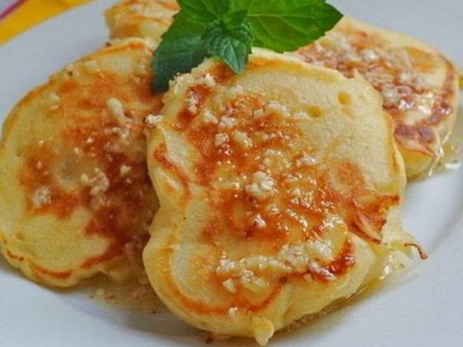 Рецепт оригинальных яблочных оладий