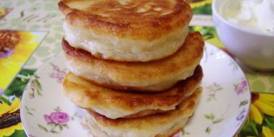 Пышные дрожжевые оладьи