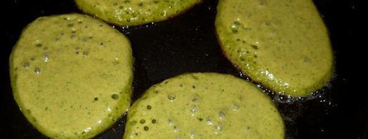 шпинатные оладьи с брынзой. Шаг 7