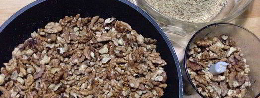 пахлава с грецкими орехами из теста фило. Шаг 2