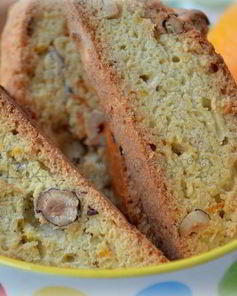 Бискотти с фундуком и апельсином