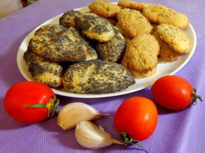 Рецепт чесночного печенья