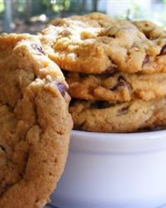 Мягкое печенье с шоколадом и арахисовой пастой