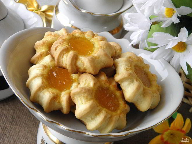 Рецепт песочного печенья с вареньем