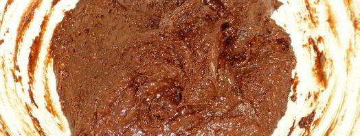 шоколадно-миндальное печенье белое на черном. Шаг 5