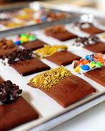 Шоколадное печенье с начинками на выбор