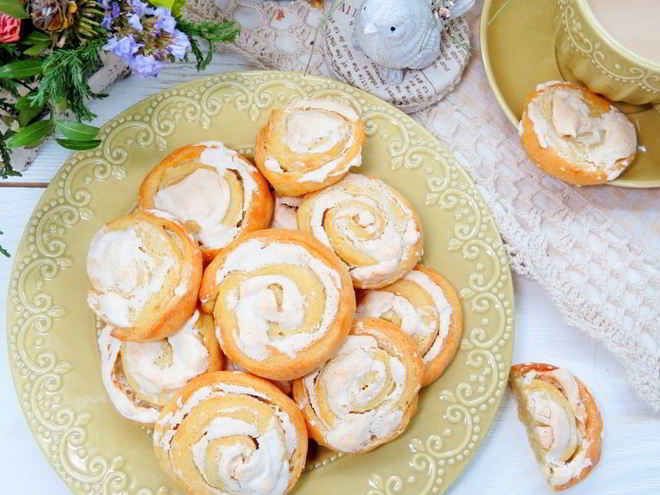 Рецепт творожного печенья с меренгой