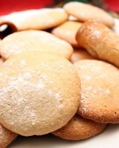 Воздушное миндальное печенье