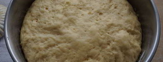 воздушные рогалики с хрустящей ореховой начинкой. Шаг 6