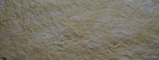 воздушные рогалики с хрустящей ореховой начинкой. Шаг 7