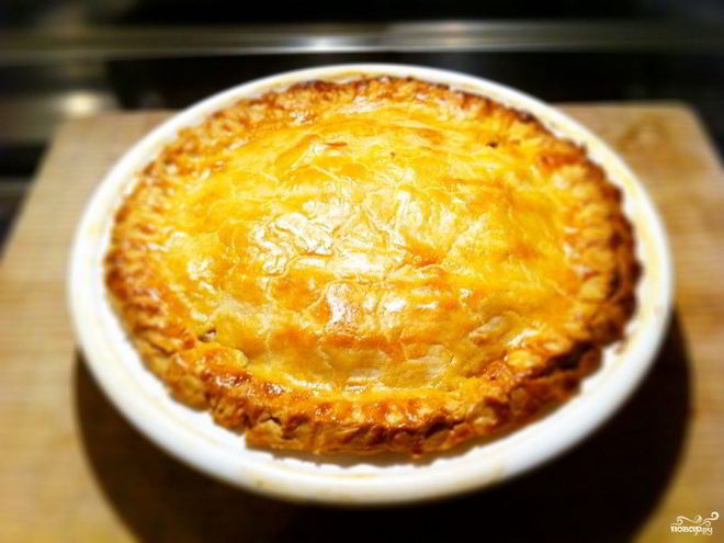 Рецепт лукового пирога из песочного теста