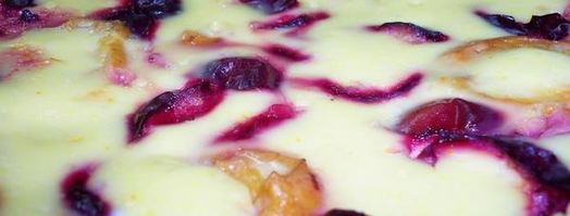 песочный пирог с ягодами и сметанной заливкой. Шаг 5