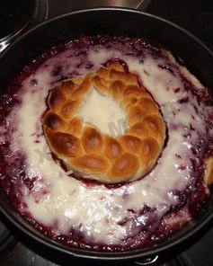 Пирог Брусника под снегом