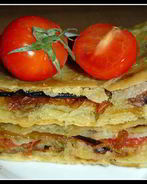 Пирог из лаваша с баклажанами, помидорами, грибами и сыром