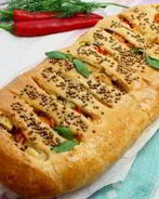 Пирог с адыгейским сыром из слоеного теста