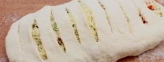 пирог с адыгейским сыром из слоеного теста. Шаг 6