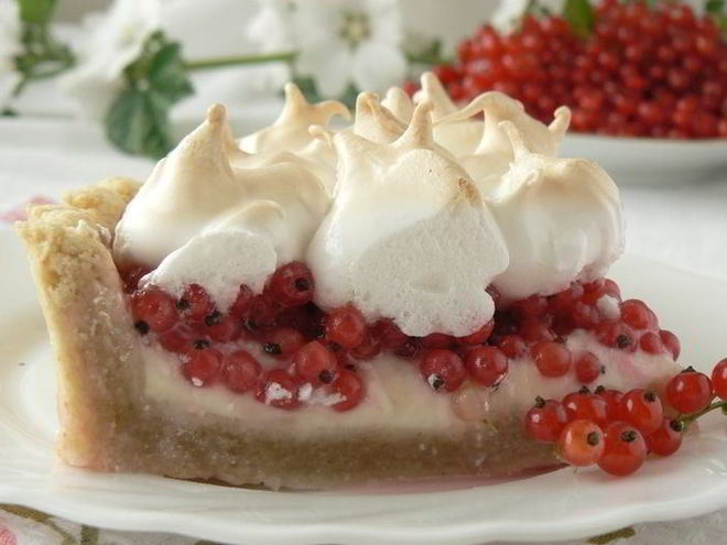 Рецепт пирога с красной смородиной