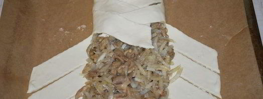 пирог с маслятами. Шаг 7