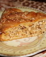 Пирог с мясом на бисквитном тесте