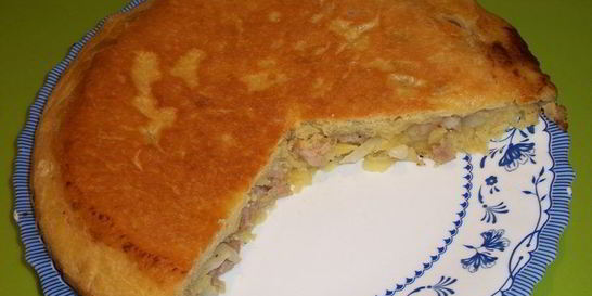 Пирог с мясом на сковороде