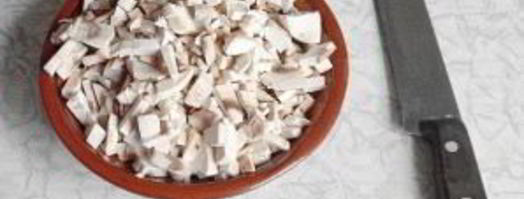 пресный пирог с грибами. Шаг 2