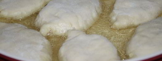быстрые пирожки с картошкой на кефирном тесте. Шаг 6
