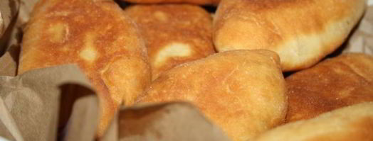 быстрые пирожки с картошкой на кефирном тесте. Шаг 8