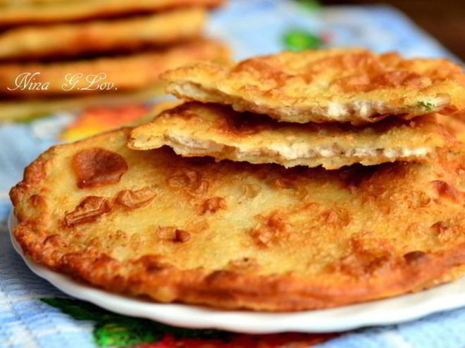 Рецепт очень вкусных тоненьких пирожков с мясом и картошечкой