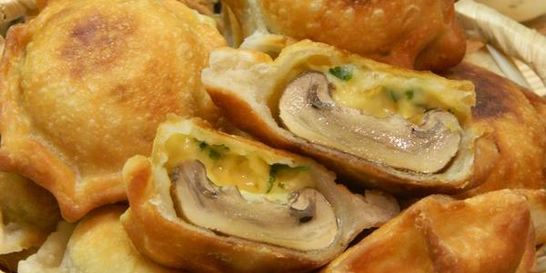 Пирожки Грибные бомбочки