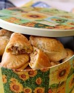 Пирожки из песочного теста