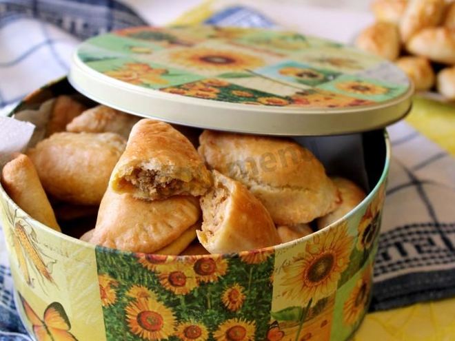 Рецепт пирожков из песочного теста