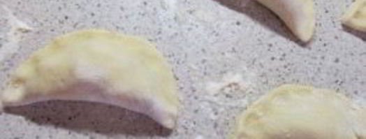 пирожки из творожного теста с яблоками. Шаг 5