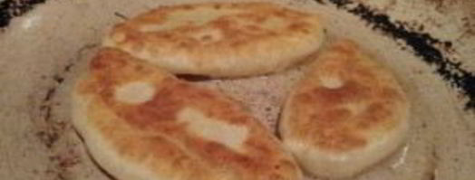 пирожки с картофелем на кефире. Шаг 8