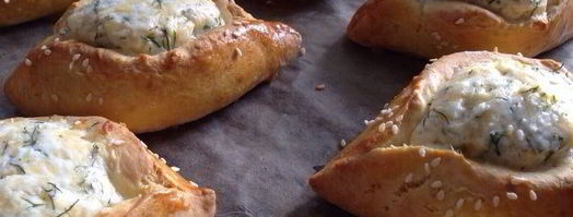 пирожки с сыром и зеленью лодочки. Шаг 10