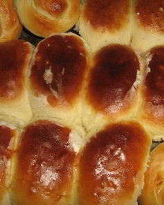 Пирожки с вишней и яблоками