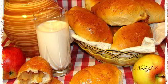 Пирожки с яблочно-лимонной начинкой