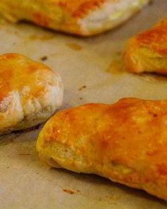 Пирожки с яйцом, сыром и ветчиной