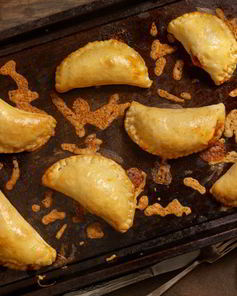 Пирожки с зеленым луком