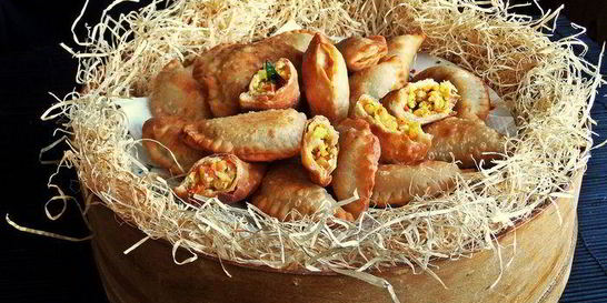 Постные пирожки с фасолью