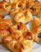 Слоеные пирожки в аэрогриле