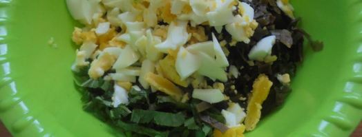 цельнозерновые пирожки со снытью, морской капустой и яйцом. Шаг 6